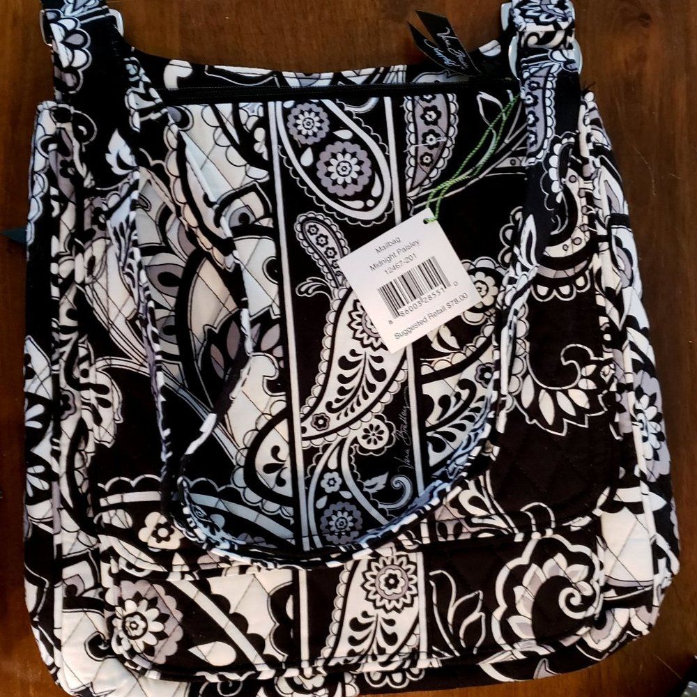 Vera Bradley Mailbag NWT Midnight Paisley